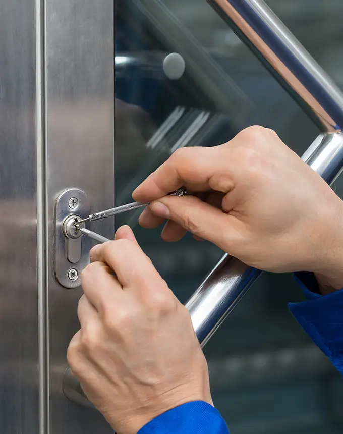 local-locksmith-stockport-manchester Cusworth Master Locksmiths - Emergency Locksmiths, Stockport